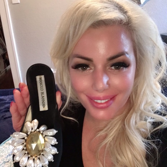 Vintage Manolo Blahnik shoes - Picture 3 of 4